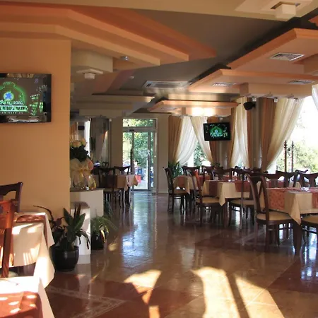 Hotel Anoja Family